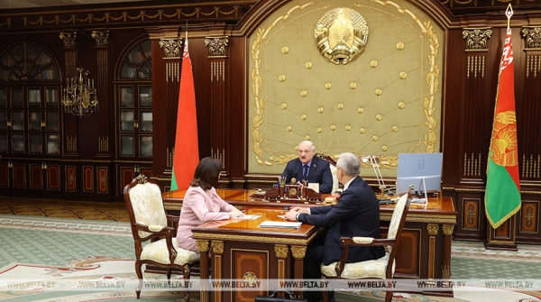 Лукашенко о предстоящей электоральной кампании: нужно сделать так, чтобы не раскачались страна и общество Лукашенко о предстоящей электоральной кампании: нужно сделать так, чтобы не раскачались страна и общество