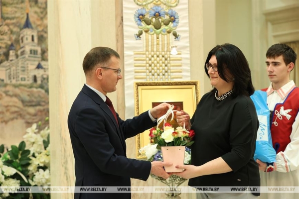 Победительниц конкурса "Женщина года - 2022" наградили в Минске Победительниц конкурса "Женщина года - 2022" наградили в Минске