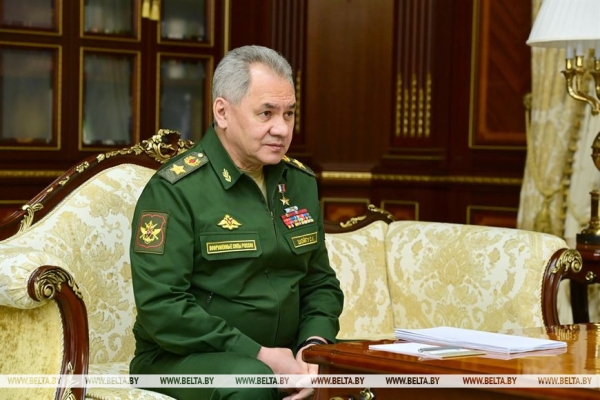 Российский "зонтик", новая страница в IT, первая леди и свечка с земляками. Итоги предпасхальной недели Президента Российский "зонтик", новая страница в IT, первая леди и свечка с земляками. Итоги предпасхальной недели Президента