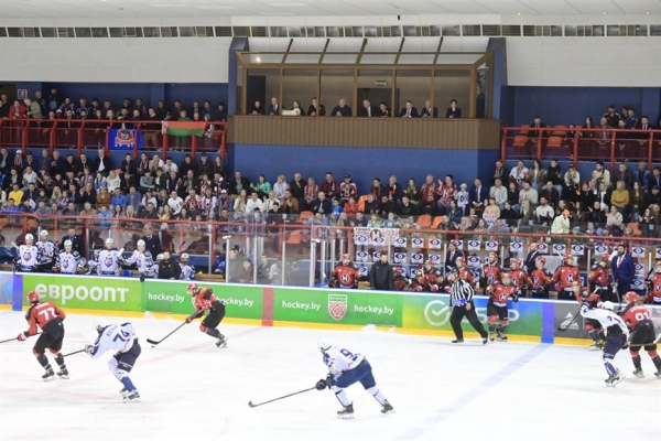 Неожиданный приезд в Гродно, эксперименты на полях и программа действий для страны. Итоги региональной недели Президента Неожиданный приезд в Гродно, эксперименты на полях и программа действий для страны. Итоги региональной недели Президента