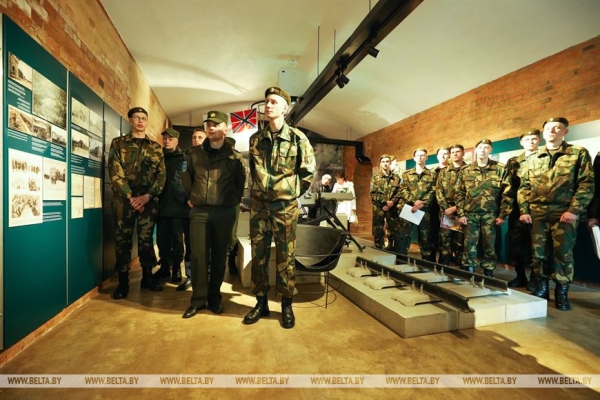 Церемония увольнения в запас военнослужащих срочной службы прошла в Бресте