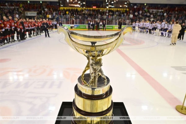 Неожиданный приезд в Гродно, эксперименты на полях и программа действий для страны. Итоги региональной недели Президента Неожиданный приезд в Гродно, эксперименты на полях и программа действий для страны. Итоги региональной недели Президента