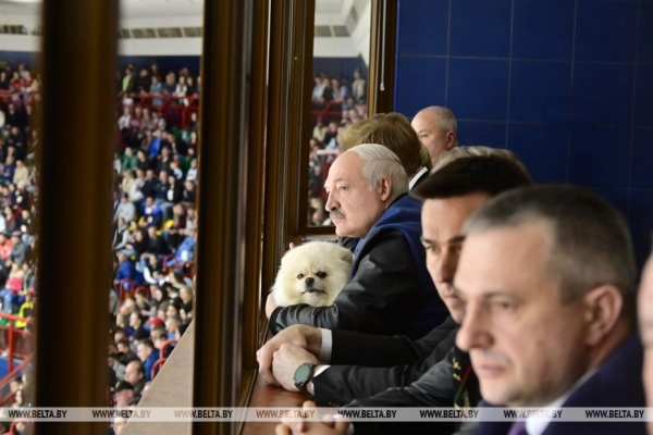 Неожиданный приезд в Гродно, эксперименты на полях и программа действий для страны. Итоги региональной недели Президента Неожиданный приезд в Гродно, эксперименты на полях и программа действий для страны. Итоги региональной недели Президента