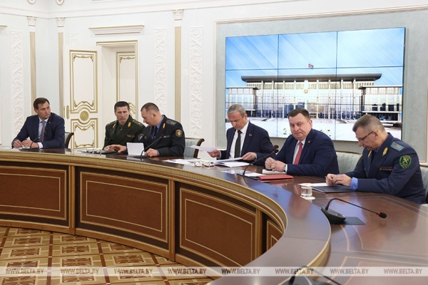 Праздник труда, секретное совещание Лукашенко с силовиками и боевое задание. Итоги знаковой недели Президента