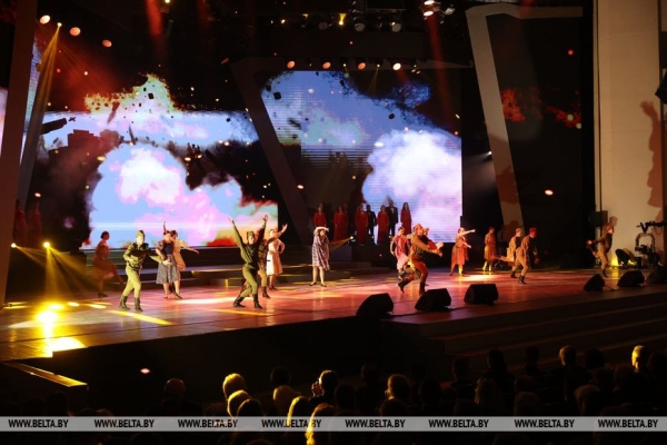 Головченко: настоящие герои войны - труженики тыла, ставшие лучшим примером для нынешнего поколения Головченко: настоящие герои войны - труженики тыла, ставшие лучшим примером для нынешнего поколения