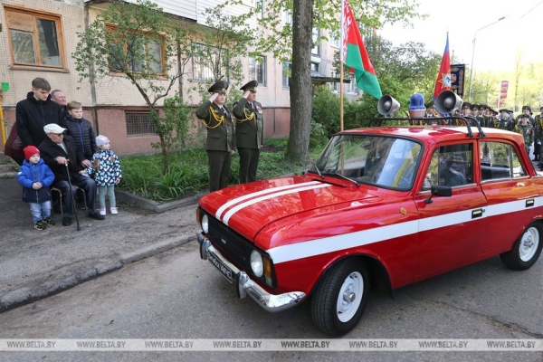 ФОТОРЕПОРТАЖ: В Беларуси чествуют ветеранов в преддверии Дня Победы ФОТОРЕПОРТАЖ: В Беларуси чествуют ветеранов в преддверии Дня Победы
