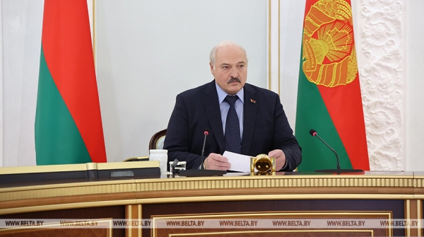 Праздник труда, секретное совещание Лукашенко с силовиками и боевое задание. Итоги знаковой недели Президента