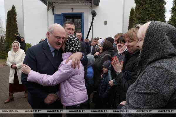 "Вы видите, как хорошеет родная земля". Почему для Лукашенко так важен порядок в Беларуси