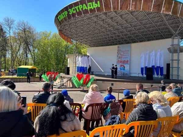 В парке культуры и отдыха чествовали победителей конкурса профессионального мастерства «Умельцы Брестчины»