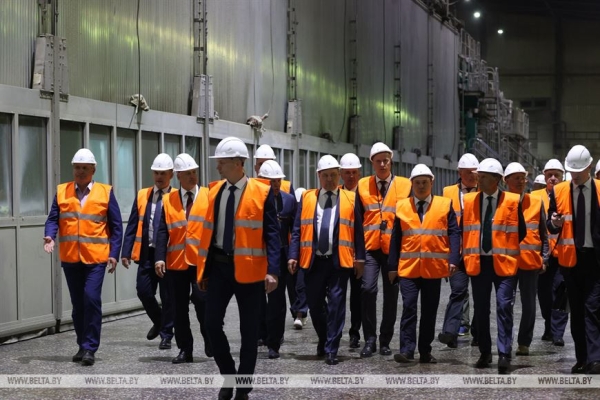 Сумма контрактов по итогам визита Головченко в Карелию и Мурманск составила около $100 млн Сумма контрактов по итогам визита Головченко в Карелию и Мурманск составила около $100 млн