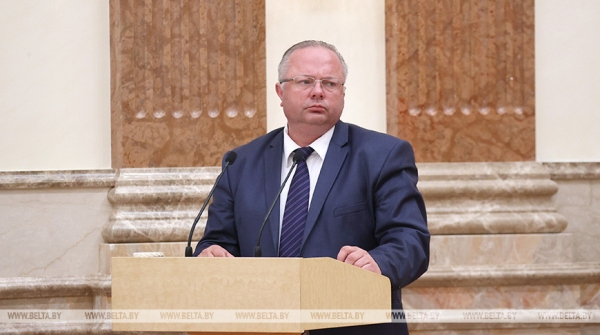 КГК изучил ситуацию в здравоохранении. Лукашенко возмущен результатами мониторинга КГК изучил ситуацию в здравоохранении. Лукашенко возмущен результатами мониторинга