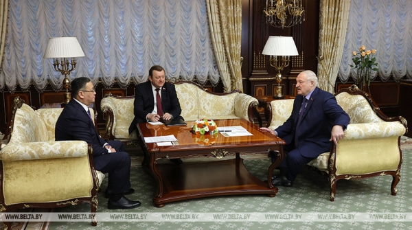 Лукашенко: отношения с Казахстаном находятся на очень высоком уровне, но есть над чем работать Лукашенко: отношения с Казахстаном находятся на очень высоком уровне, но есть над чем работать