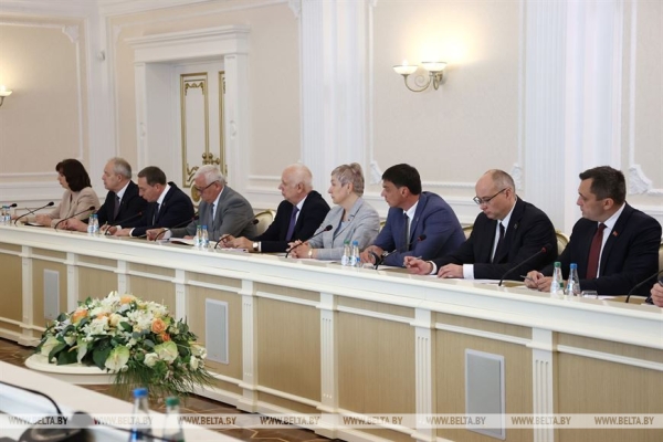 Подробно о главном. Что Лукашенко потребовал от правительства и какие поручения даны в социальной сфере Подробно о главном. Что Лукашенко потребовал от правительства и какие поручения даны в социальной сфере