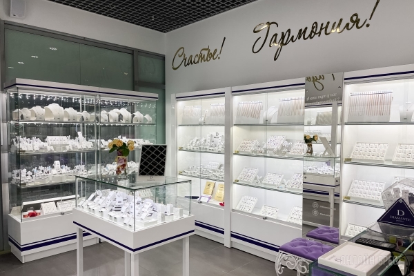 Новый ювелирный магазин «DIAMANTE» открылся на Московской в Бресте. Ослепительные скидки до 80% на все украшения Новый ювелирный магазин «DIAMANTE» открылся на Московской в Бресте. Ослепительные скидки до 80% на все украшения