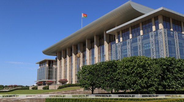 Лукашенко и Путин утром переговорили по телефону Лукашенко и Путин утром переговорили по телефону