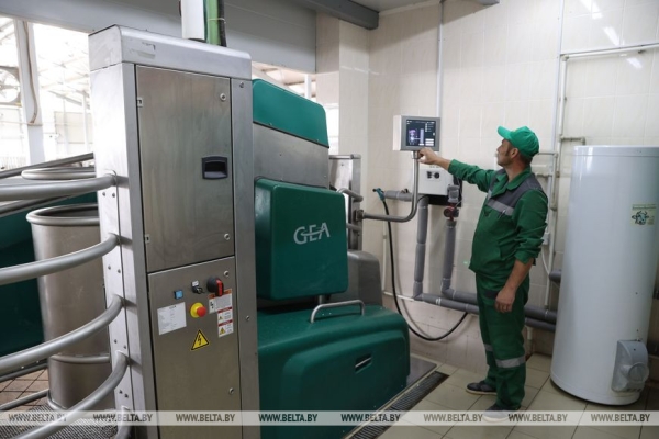 Лукашенко: наша задача - за пятилетку уйти от диких ферм и построить технологичные комплексы