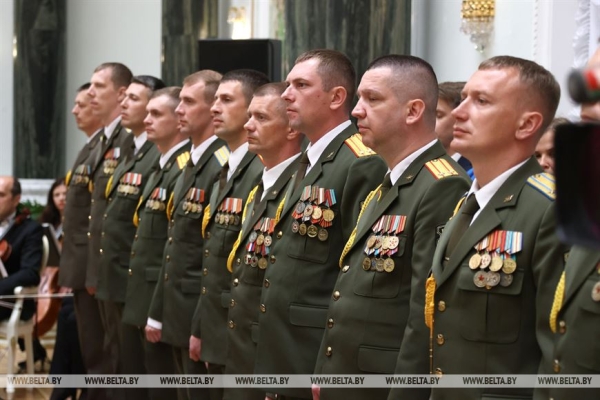 Лукашенко: Беларусь принимает зеркальные меры по защите суверенитета государства