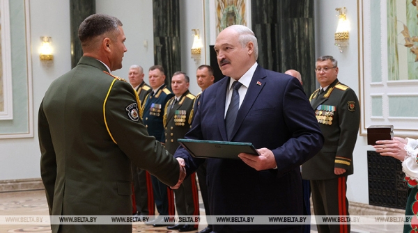 Наивысшая ценность, дело мужественных, дорога в ШОС и сенсации для мировых СМИ. Подробности бомбической недели Президента Наивысшая ценность, дело мужественных, дорога в ШОС и сенсации для мировых СМИ. Подробности бомбической недели Президента