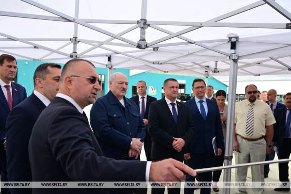 Окно возможностей, большое молоко, эксперименты на полях и спасенный базар. Итоги фестивальной недели Президента