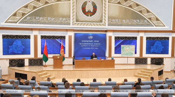 Как пытались завербовать Лукашенко и в чем сила Беларуси. Разбираемся в белорусской политике Как пытались завербовать Лукашенко и в чем сила Беларуси. Разбираемся в белорусской политике