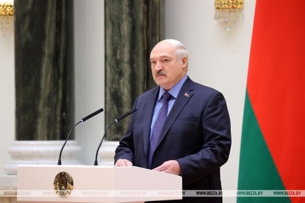 Лукашенко раскрыл все карты: правда о "Вагнере", ядерная бомба и битва за мир. Итоги сенсационной недели Президента Лукашенко раскрыл все карты: правда о "Вагнере", ядерная бомба и битва за мир. Итоги сенсационной недели Президента