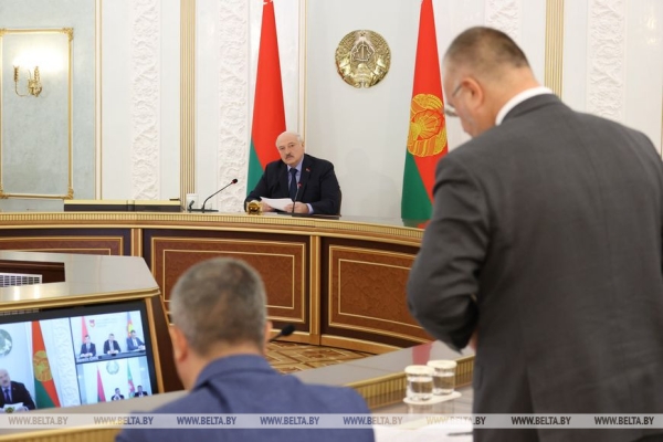 Лукашенко: страда - это наш продовольственный фронт, а на войне побеждает тот, кто лучше подготовлен
