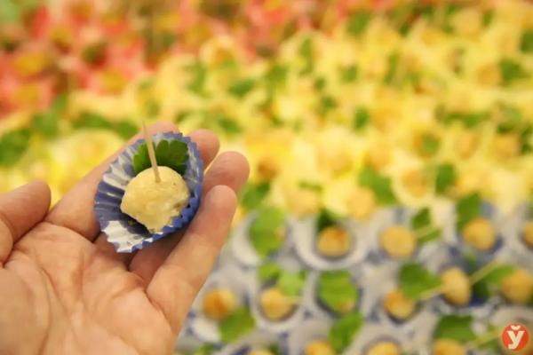 Помогали и будем помогать образованию — Турчин