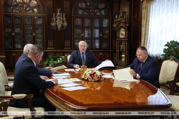 "Лес - это наше достояние". Лукашенко доложили о работе и совершенствовании лесного хозяйства "Лес - это наше достояние". Лукашенко доложили о работе и совершенствовании лесного хозяйства