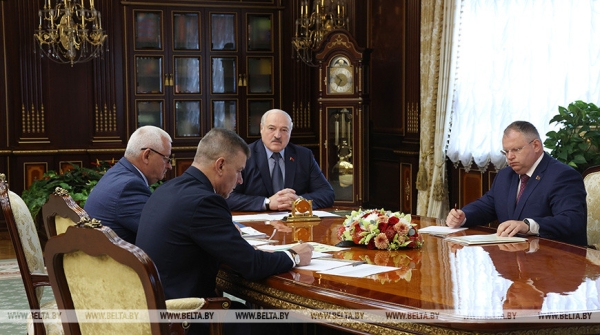 "Лес - это наше достояние". Лукашенко доложили о работе и совершенствовании лесного хозяйства "Лес - это наше достояние". Лукашенко доложили о работе и совершенствовании лесного хозяйства