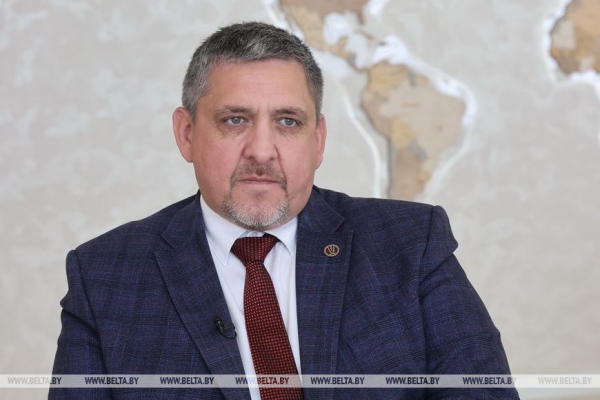 Какую роль в создании отрасли белорусского зернового комбайностроения сыграл Президент. Разбираемся в истории и перспективах