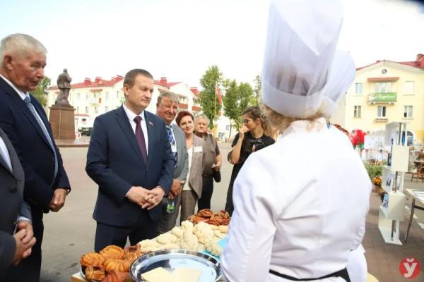 Помогали и будем помогать образованию — Турчин