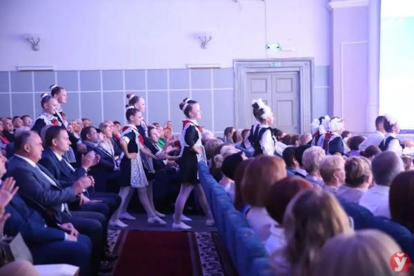 Помогали и будем помогать образованию — Турчин