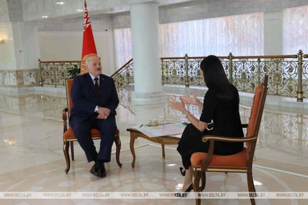 Лукашенко откровенно о войне в Украине, Путине и Зеленском: кто виноват и что делать. Подробности резонансного интервью Лукашенко откровенно о войне в Украине, Путине и Зеленском: кто виноват и что делать. Подробности резонансного интервью