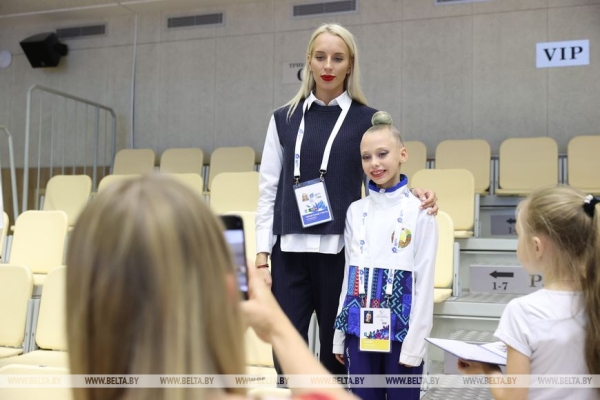 "Здесь красота, талант и сила". Первыми в борьбу за медали Игр вступили гимнастки "Здесь красота, талант и сила". Первыми в борьбу за медали Игр вступили гимнастки