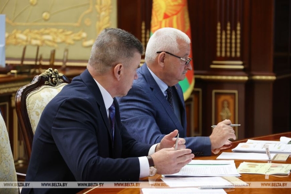 "Лес - это наше достояние". Лукашенко доложили о работе и совершенствовании лесного хозяйства "Лес - это наше достояние". Лукашенко доложили о работе и совершенствовании лесного хозяйства