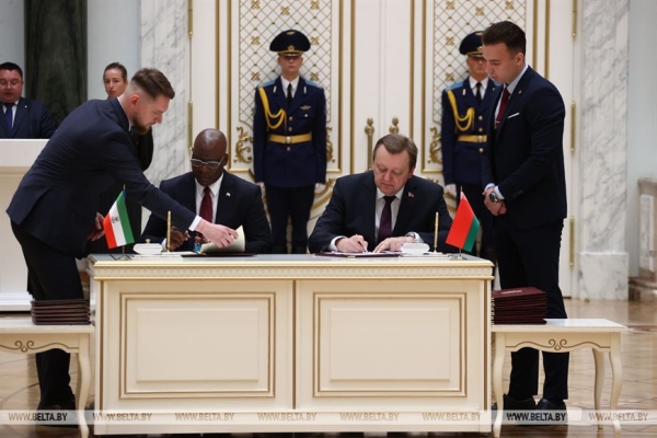 Лукашенко: Минск выступает за справедливый мир, и мы идем в Африку как друзья Лукашенко: Минск выступает за справедливый мир, и мы идем в Африку как друзья