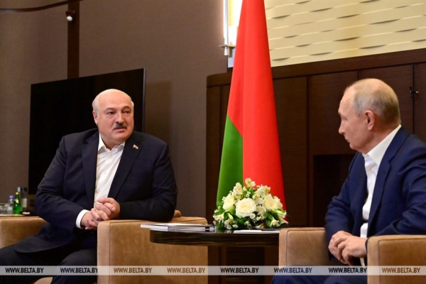 Народное единство, переговоры с Путиным, турецкое плечо и финишная прямая для депутатов. Главные итоги недели Президента Народное единство, переговоры с Путиным, турецкое плечо и финишная прямая для депутатов. Главные итоги недели Президента