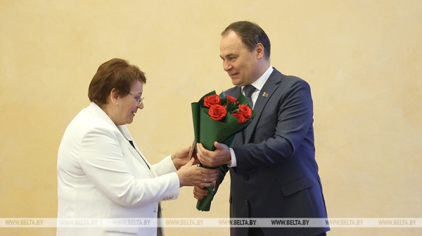 "Государственная награда - это символ доверия". Премьер-министр Беларуси вручил госнаграды "Государственная награда - это символ доверия". Премьер-министр Беларуси вручил госнаграды