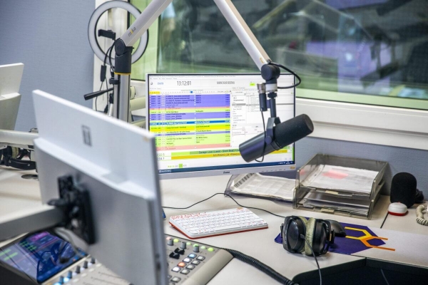 Искусственный интеллект захватит радиостанцию &laquo;Минская волна&raquo; в день ее рождения