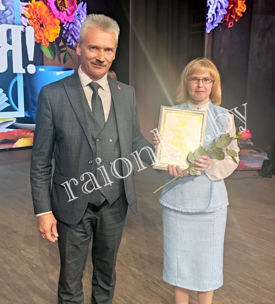 В Старых Дорогах прошел концерт, посвященный Дню учителя В Старых Дорогах прошел концерт, посвященный Дню учителя