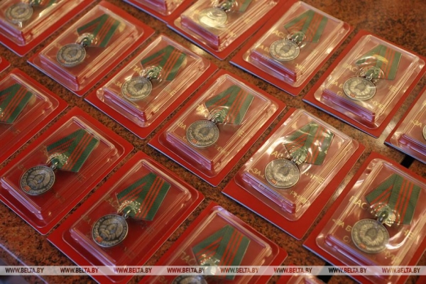 "Государственная награда - это символ доверия". Премьер-министр Беларуси вручил госнаграды "Государственная награда - это символ доверия". Премьер-министр Беларуси вручил госнаграды