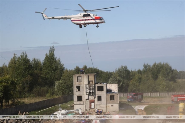 Вольфович: на учении "Скала-2023" спасательные подразделения ОДКБ показали слаженные действия Вольфович: на учении "Скала-2023" спасательные подразделения ОДКБ показали слаженные действия