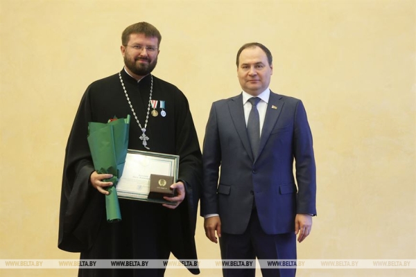 "Государственная награда - это символ доверия". Премьер-министр Беларуси вручил госнаграды "Государственная награда - это символ доверия". Премьер-министр Беларуси вручил госнаграды