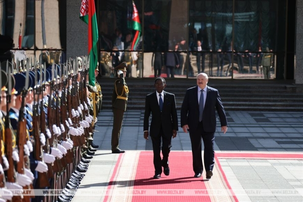 Лукашенко: Минск выступает за справедливый мир, и мы идем в Африку как друзья Лукашенко: Минск выступает за справедливый мир, и мы идем в Африку как друзья