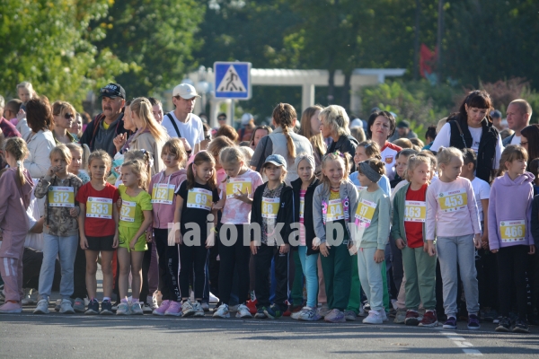 Юные спортсмены пробежали 500-ку! Фоторепортаж с «Языльской десятки» Юные спортсмены пробежали 500-ку! Фоторепортаж с «Языльской десятки»