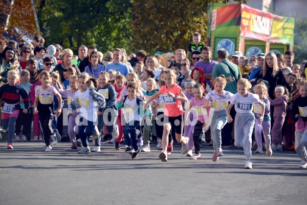 Юные спортсмены пробежали 500-ку! Фоторепортаж с «Языльской десятки» Юные спортсмены пробежали 500-ку! Фоторепортаж с «Языльской десятки»