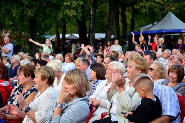 В агрогородке Горки отпраздновали районные «Дожинки»