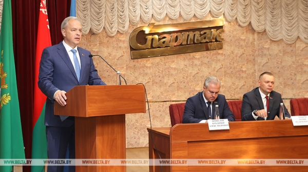 Сергеенко: молодежи необходимо показывать и разъяснять историческое значение Дня народного единства Сергеенко: молодежи необходимо показывать и разъяснять историческое значение Дня народного единства