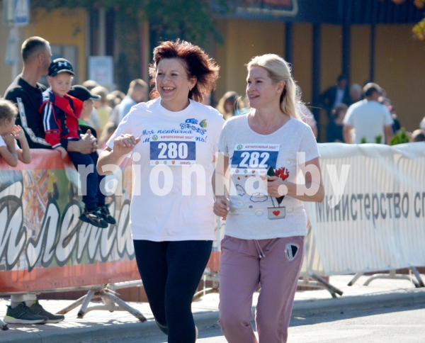 Корпоративный забег «Языльской десятки» — самый зрелищный на фестивале Корпоративный забег «Языльской десятки» — самый зрелищный на фестивале