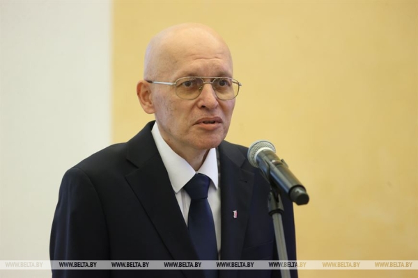 "Государственная награда - это символ доверия". Премьер-министр Беларуси вручил госнаграды "Государственная награда - это символ доверия". Премьер-министр Беларуси вручил госнаграды